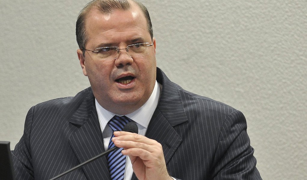 Tombini: PIB confirma recuperação gradual da economia