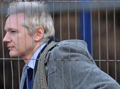 "Seis famílias controlam 70% da imprensa no Brasil"