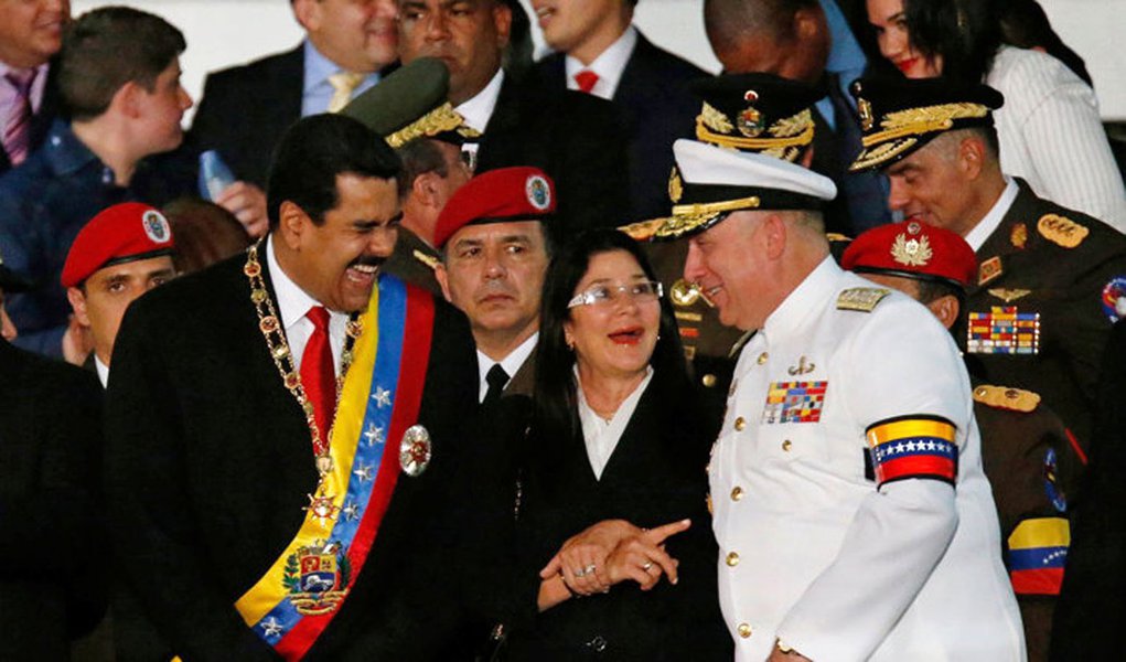 Venezuela designa ex-ministro da Defesa como embaixador no Brasil