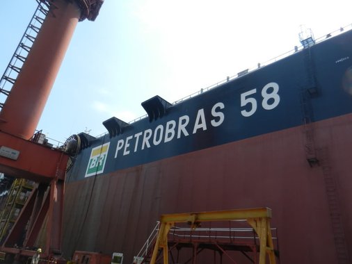 Acidente afeta plataformas da Petrobras em Rio Grande