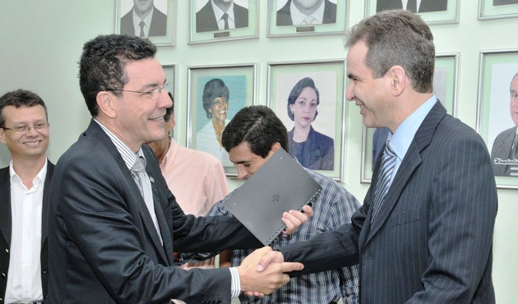 Semarh e UFG decidem ampliar parcerias