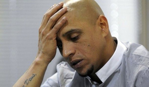 Roberto Carlos diz que para de jogar no fim do ano