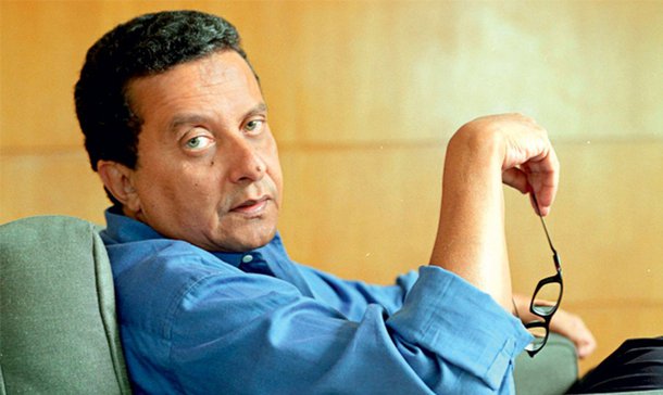 "Petistas pedem a cabeça de João Santana", diz blog