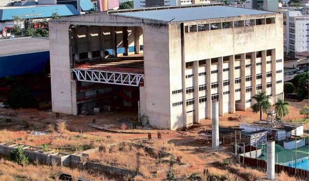 Centro de Excelência: obra deve ser retomada em abril