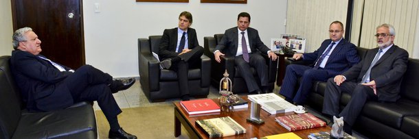 Mineradora vai investir 1,3 bilhão de dólares em Goiás