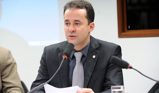 "Evangelicofobia" é raiz da crise sobre a Cura Gay?