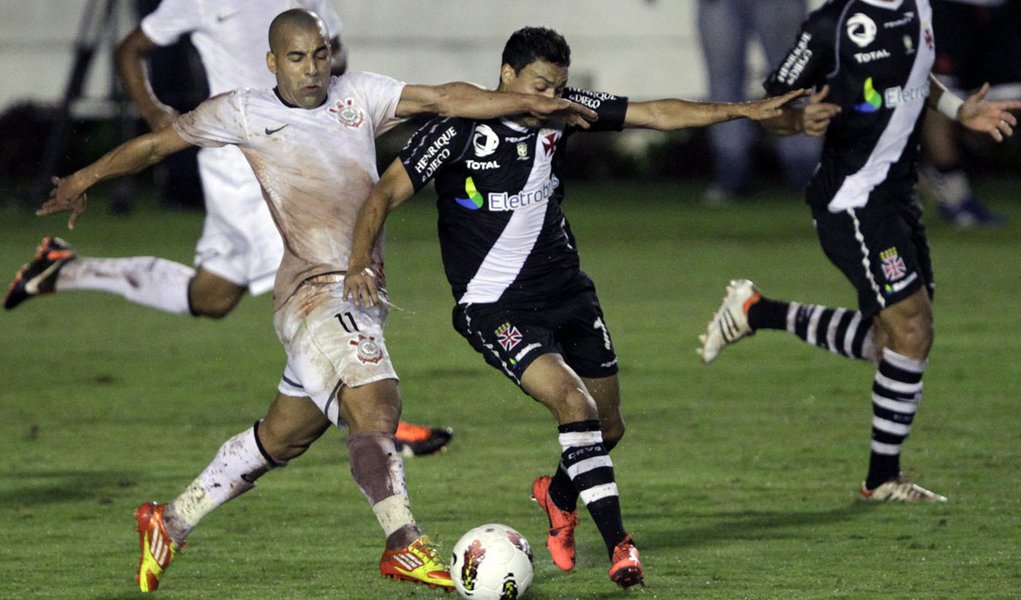 Em jogo disputado, Corinthians empata com o Vasco