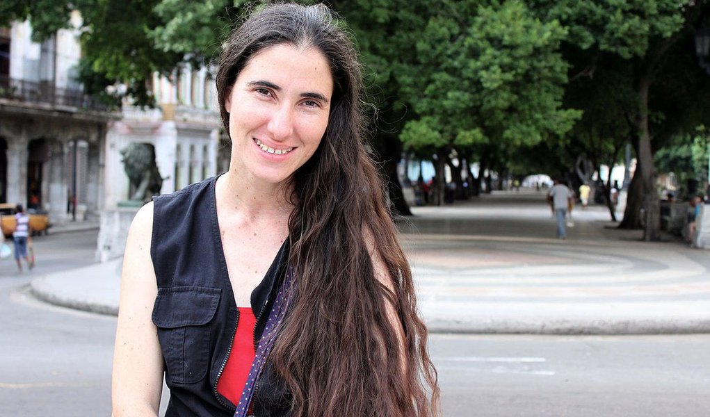 Blogueira Yoani Sánchez já pode sair de Cuba