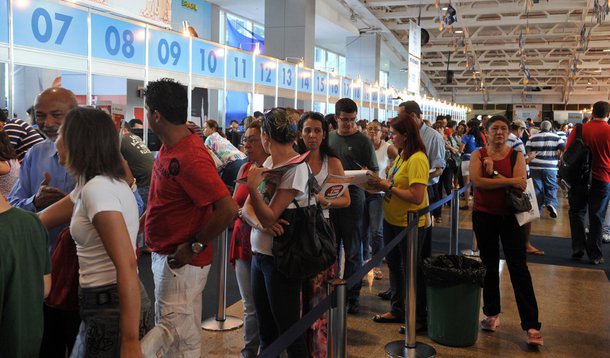 Clientes de consórcios terão isenção de taxa no Feirão da Caixa