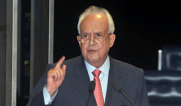 Jarbas cobra fim do voto secreto para cassação