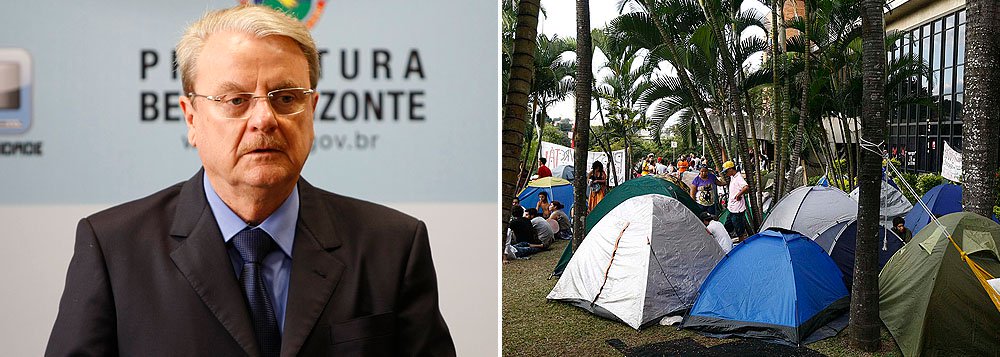 Manifestantes cancelam encontro com prefeito por 'autoritarismo'