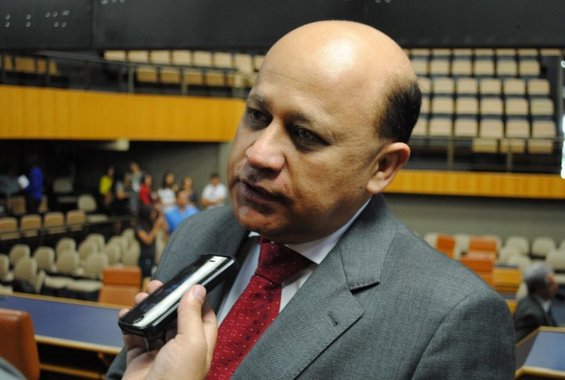 Djalma é punido pelo PT por ter sido contra o Plano Diretor