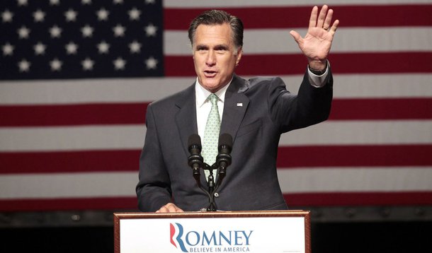 Mitt Romney assume a liderança nas pesquisas dos EUA