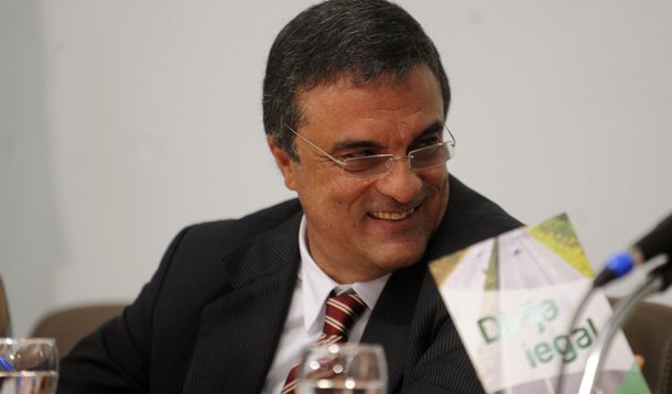 Governo fecha cerco contra álcool no trânsito