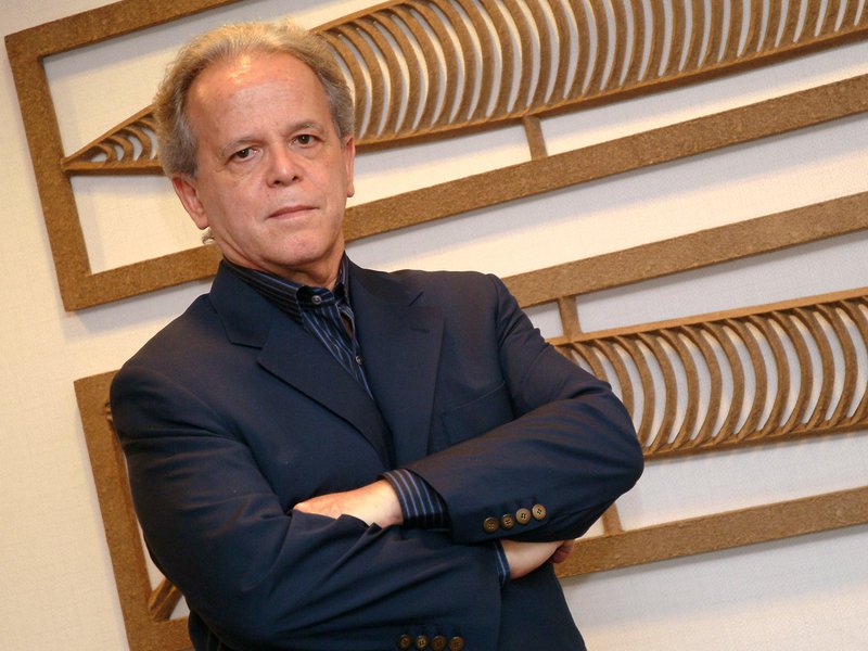 Ser pessimista está na moda, diz ex-ministro