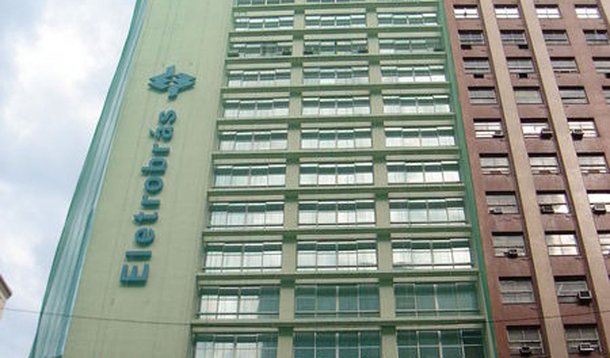 Governo estuda o fim da Eletrobras