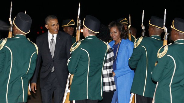 Família Obama se reúne com família Mandela