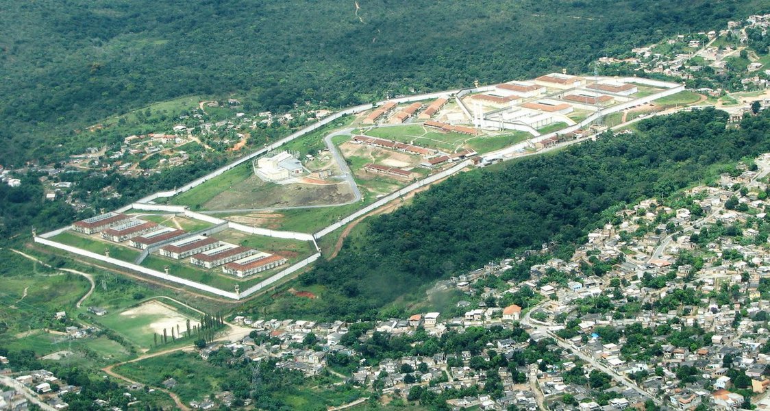 Lei incentiva empresa mineira a contratar ex-detentos