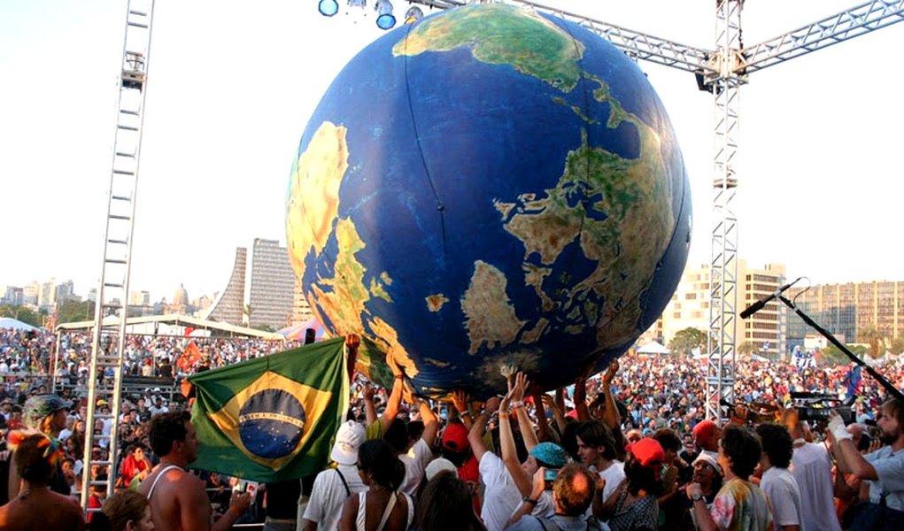 Porto Alegre, capital dos indignados