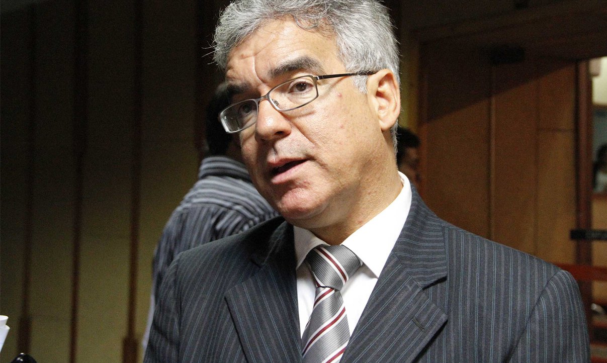 Reduzir recesso para 30 dias "é querer demais"