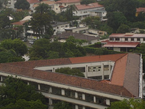 Prédios abandonados em BH custam R$ 5,7 mi por ano