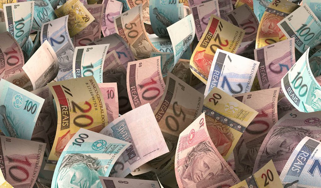 Arrecadação federal em 2012 ultrapassa R$ 1 trilhão