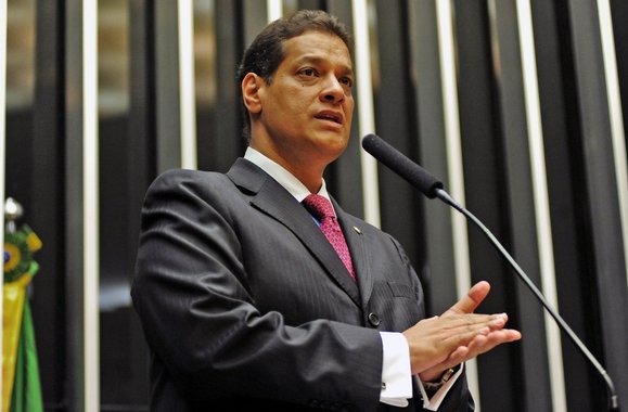 Ranking mostra Armando como melhor deputado de Goiás