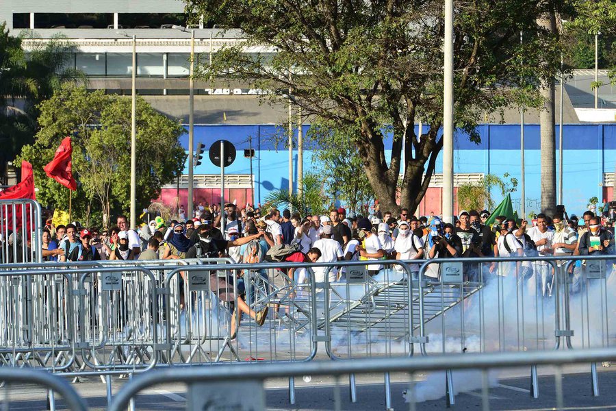 Polícia prendeu 79 por vandalismo desde quarta