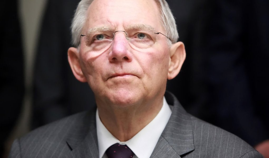 Zona do euro suportaria saída da Grécia, diz ministro alemão