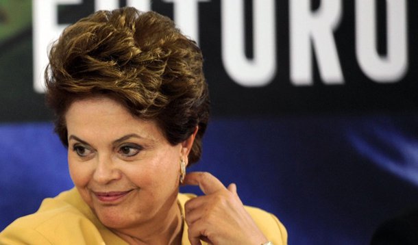 Mais uma vez, Dilma não dá bola para o PT