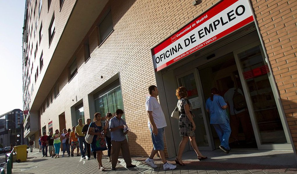 Após dois anos em queda, desemprego mundial aumenta
