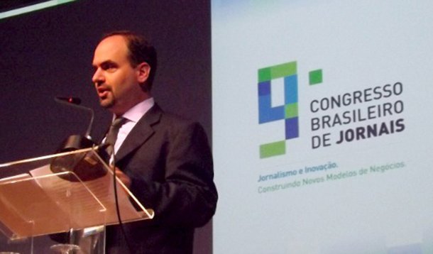 Tomara que cobrem pelo conteúdo