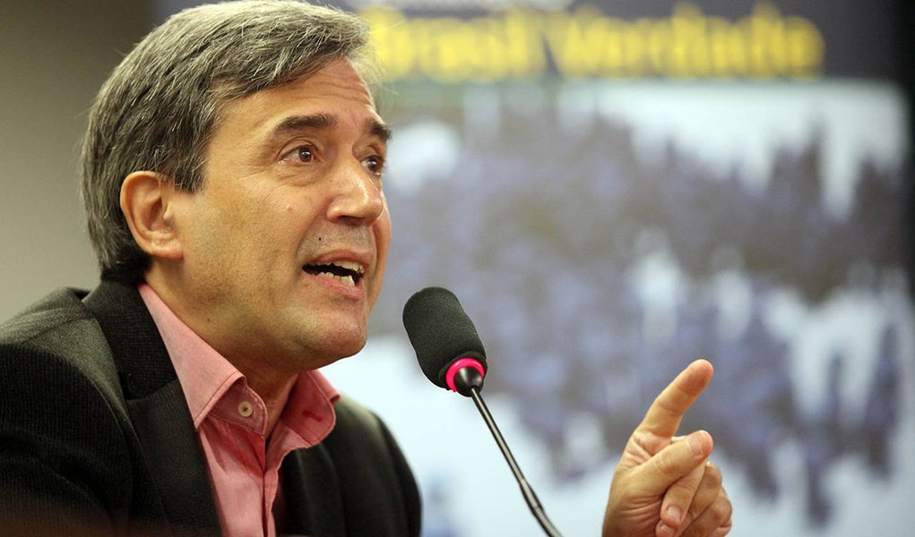 Diário: Villa fala o que poderosos querem ouvir