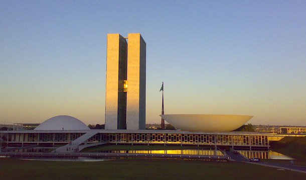 Não cabe mais ninguém no Senado