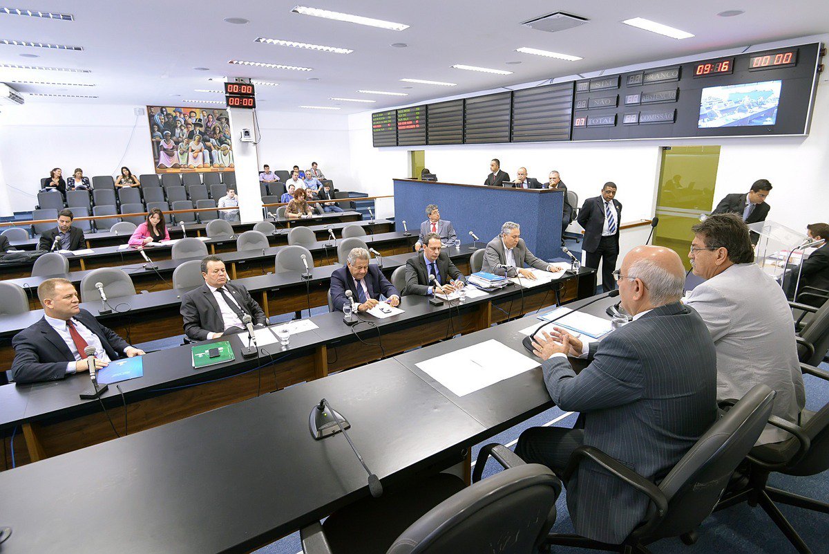 CPI da Segurança começa oitivas apenas em agosto