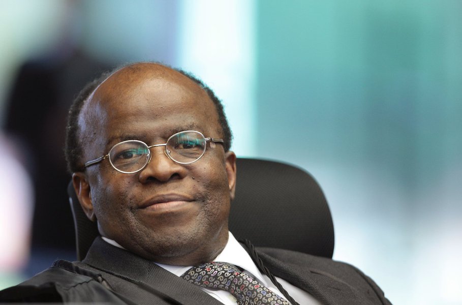 Joaquim Barbosa foi o herói da Globo em 2012