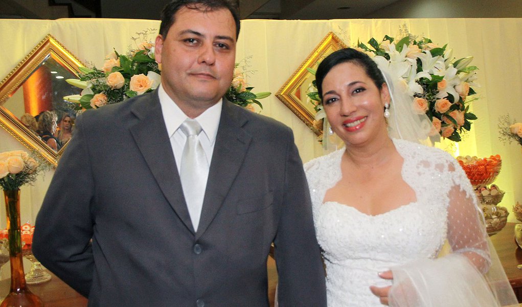 Prefeita de Guarujá nomeia o marido “sem perceber”