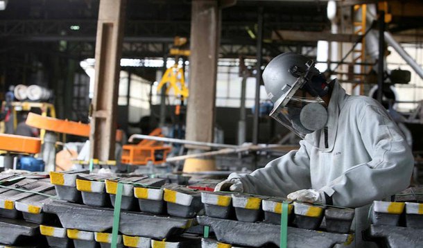 Mercado vê inflação mais alta e PIB menor em 2013