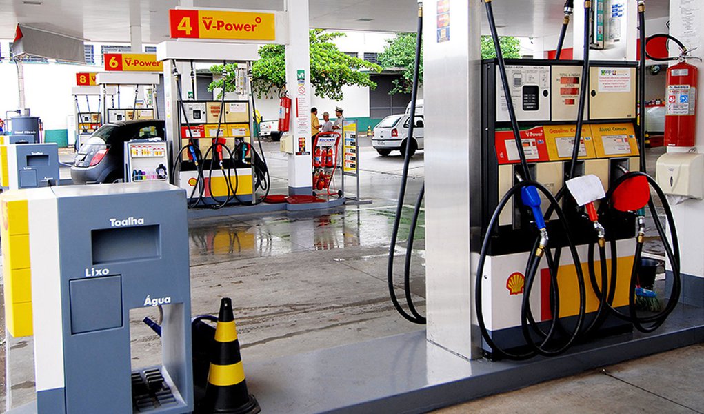 Gasolina deve sofrer aumento de 7%