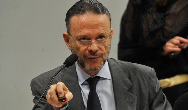 Coutinho: volatidade não afeta concessões