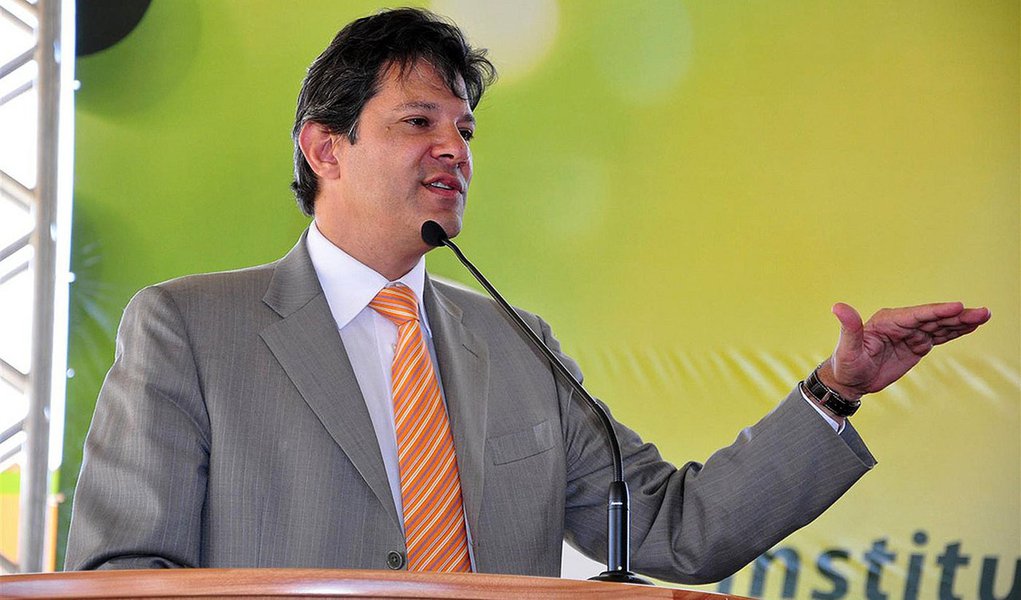 Haddad corta tudo na prefeitura de São Paulo
