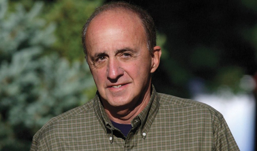 Abril promove autor da burrada do século