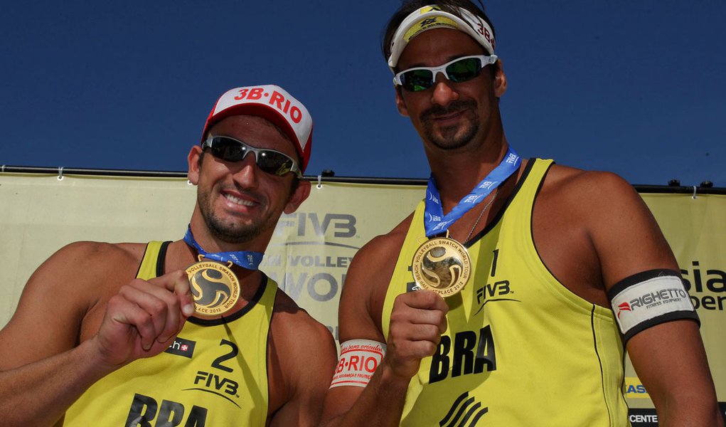 Ricardo e Pedro Cunha ficam com o ouro na Polônia