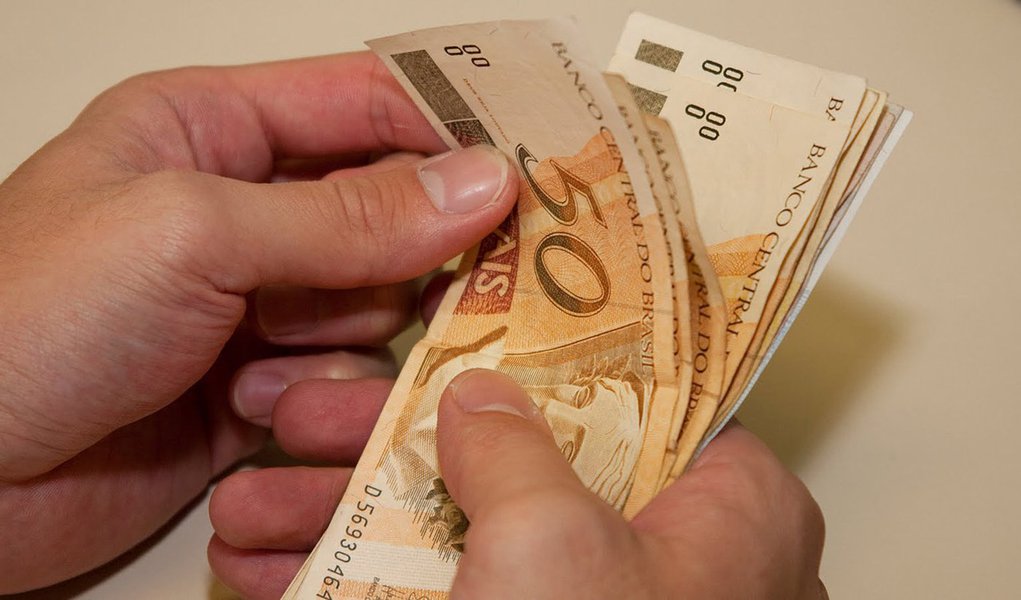 Quase 4 milhões ainda não declararam Imposto de Renda