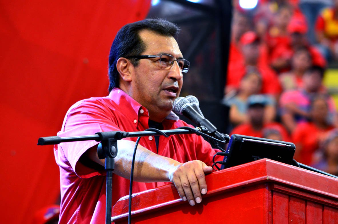 "Chávez não está em coma"