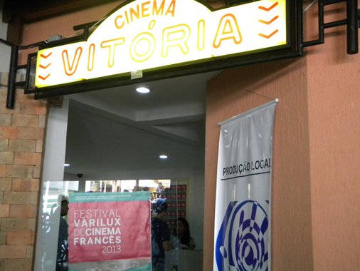 Cine Vitória reabre nesta 6ª, com mostra de documentários