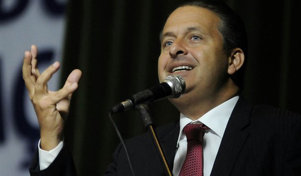 Eduardo quer prefeitos afinados com o Governo