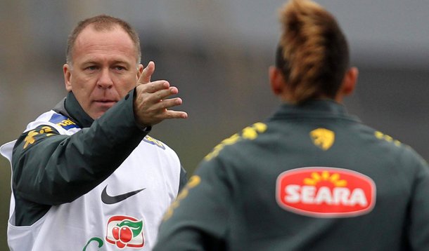 Brasil faz teste com Reino Unido antes da Olimpíada