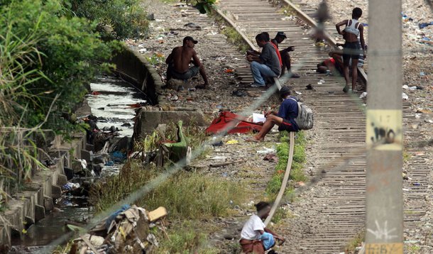 Rio planeja espalhar "UPPs do Crack" pela cidade