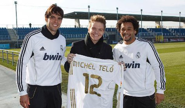Sucesso na Espanha, Michel Teló visita Real Madrid